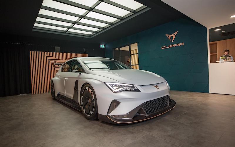 parte da Barcellona l’offensiva elettrica di Seat