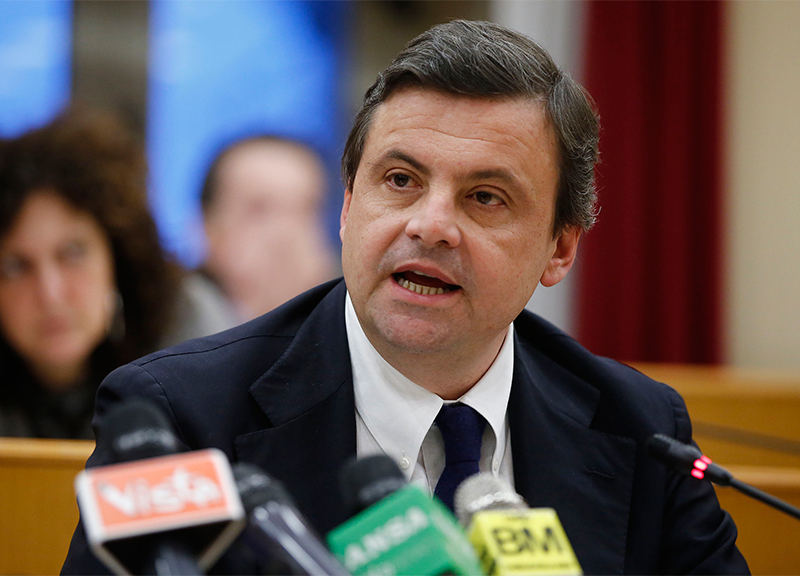 Conflitto d’interesse, Calenda: “Sì ai proposta 5S.Valga anche per Casaleggio” Conflitto d’interesse, Calenda: “Sì ai proposta 5S.Valga anche per Casaleggio”