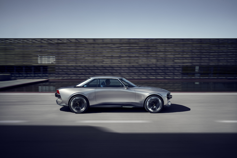 Al Concorso di eleganza di Villa d’Este, Peugeot svela la e-LEGEND CONCEPT Al Concorso di eleganza di Villa d’Este, Peugeot svela la e-LEGEND CONCEPT