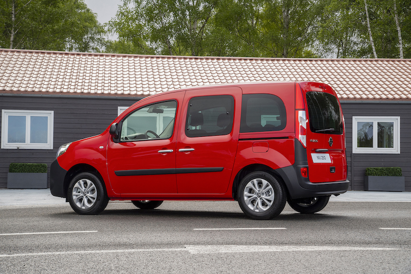 Nissan:presenta il nuovo NV250 primo della rinnovata gamma degli LCV Nissan:presenta il nuovo NV250 primo della rinnovata gamma degli LCV