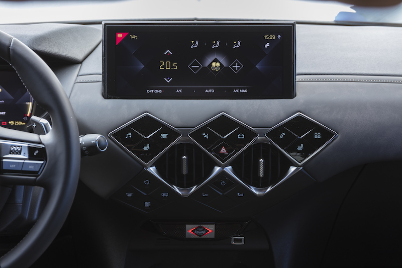 DS3 Crossback: combinazione di eleganza, comfort e tecnologia