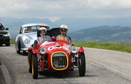 La 1000 Miglia arriva a Brescia. In corsa 430 auto d’epoca. Foto La 1000 Miglia arriva a Brescia. In corsa 430 auto d’epoca. Foto