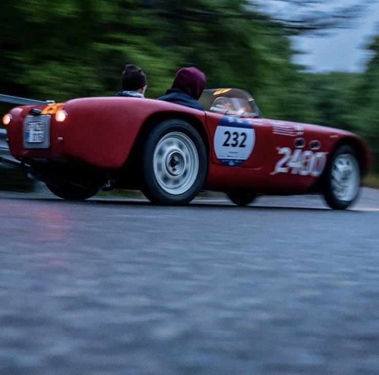 La 1000 Miglia arriva a Brescia. In corsa 430 auto d’epoca. Foto La 1000 Miglia arriva a Brescia. In corsa 430 auto d’epoca. Foto