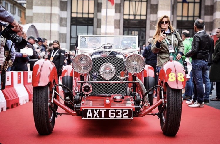 La 1000 Miglia arriva a Brescia. In corsa 430 auto d’epoca. Foto La 1000 Miglia arriva a Brescia. In corsa 430 auto d’epoca. Foto