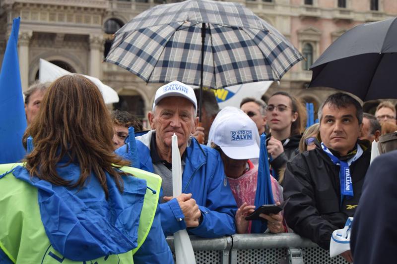 Salvini in Piazza Duomo, il trionfo dell’Europa sovranista a Milano. FOTO