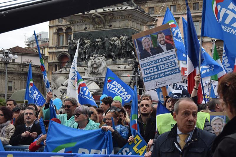 Salvini in Piazza Duomo, il trionfo dell’Europa sovranista a Milano. FOTO