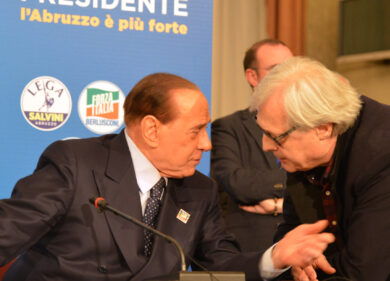 “Berlusconi, Forza Italia, Salvini, Meloni, Pd, M5S… Vi dico io come finiranno le Europee”. L’intervista a Vittorio Sgarbi (audio)
