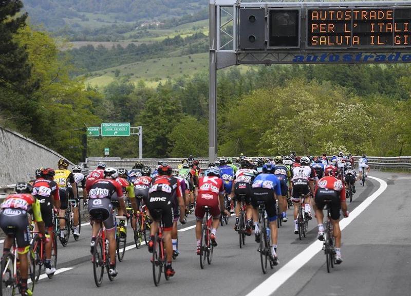 Giro d’Italia, al via la corsa ciclistica di Autostrade per l’Italia Giro d’Italia, al via la corsa ciclistica di Autostrade per l’Italia