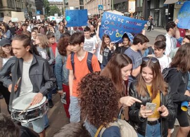 “Milano marcia per il clima”: studenti in piazza