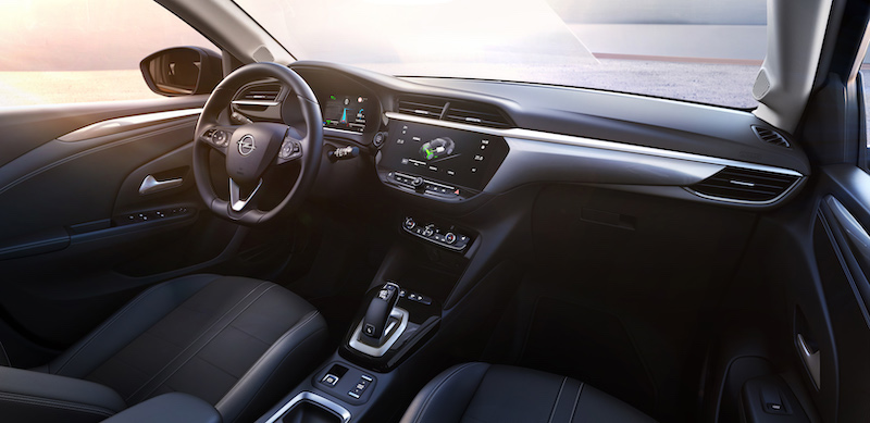 Opel svela la sesta generazione della Corsa, anche in versione elettrica Opel svela la sesta generazione della Corsa, anche in versione elettrica