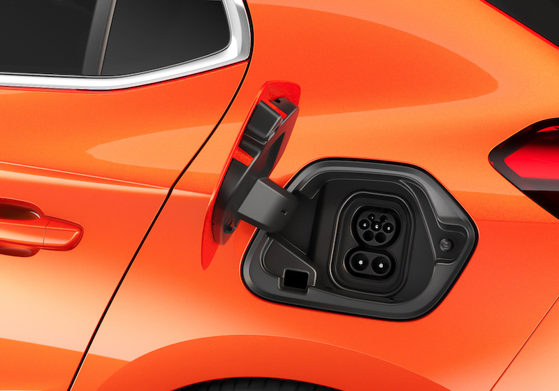 Opel svela la sesta generazione della Corsa, anche in versione elettrica Opel svela la sesta generazione della Corsa, anche in versione elettrica