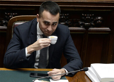 E finalmente comparve Di Maio…