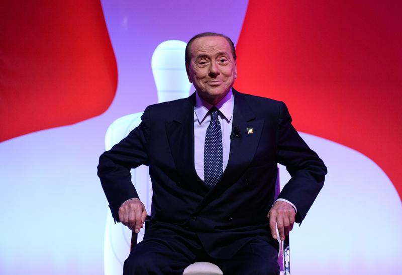 Elezioni Europee: miracolo Silvio Berlusconi, a 82 anni torna parlamentare Elezioni Europee: miracolo Silvio Berlusconi, a 82 anni torna parlamentare