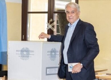 Europee, Pisapia: “Centrosinistra largo, continuiamo così”
