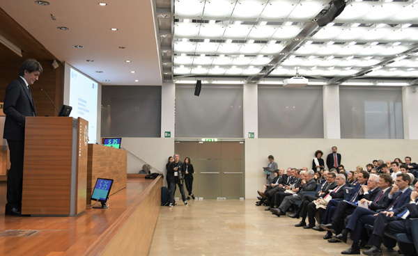 John Elkann all’Università Bocconi di Milano John Elkann all’Università Bocconi di Milano
