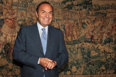 Ascolti Tv Auditel Elezioni Europee: Vespa doppia Zoro e triplica Porro