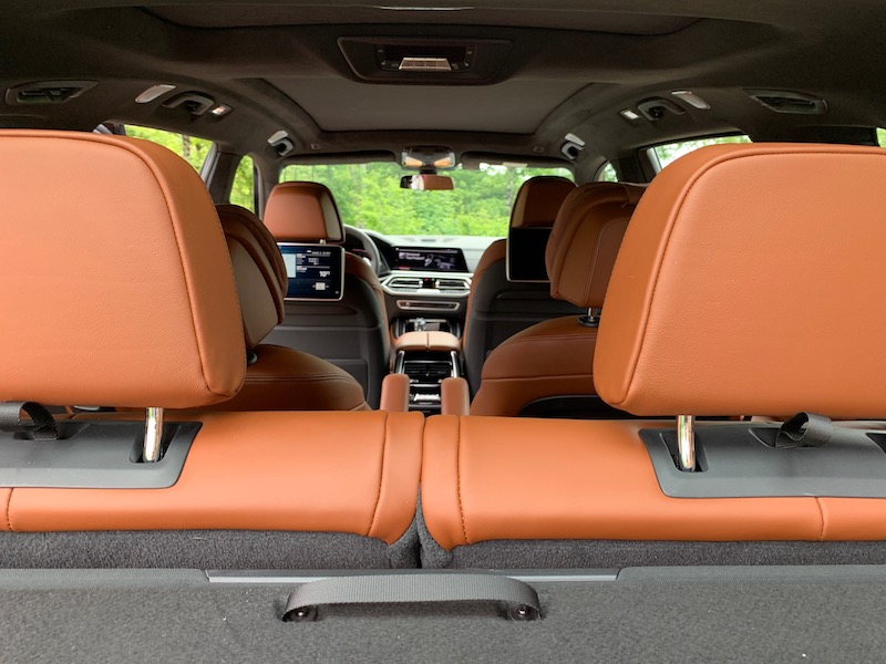 Nuova BMW X7: la limousine dei SAV (Sports Activity Vehicle) Nuova BMW X7: la limousine dei SAV (Sports Activity Vehicle)