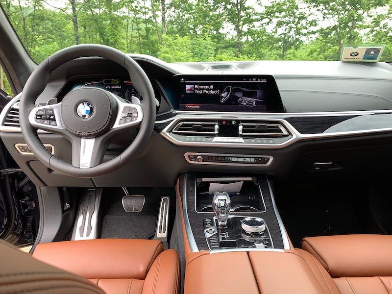 Nuova BMW X7: la limousine dei SAV (Sports Activity Vehicle) Nuova BMW X7: la limousine dei SAV (Sports Activity Vehicle)