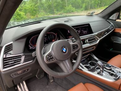 Nuova BMW X7: la limousine dei SAV (Sports Activity Vehicle)