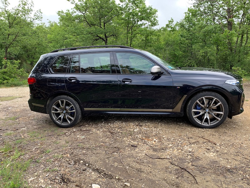 Nuova BMW X7: la limousine dei SAV (Sports Activity Vehicle) Nuova BMW X7: la limousine dei SAV (Sports Activity Vehicle)