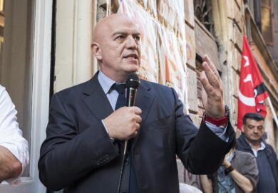 I comunisti gli unici che avanzano a sinistra