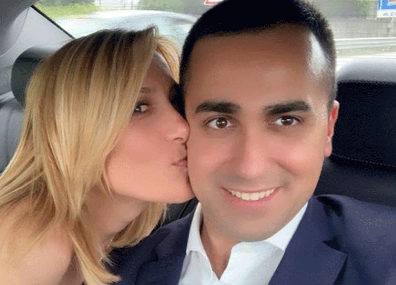 Di Maio – Aristide: la fidanzata Virginia Saba lo difende a colpi di filosofia Di Maio – Aristide: la fidanzata Virginia Saba lo difende a colpi di filosofia