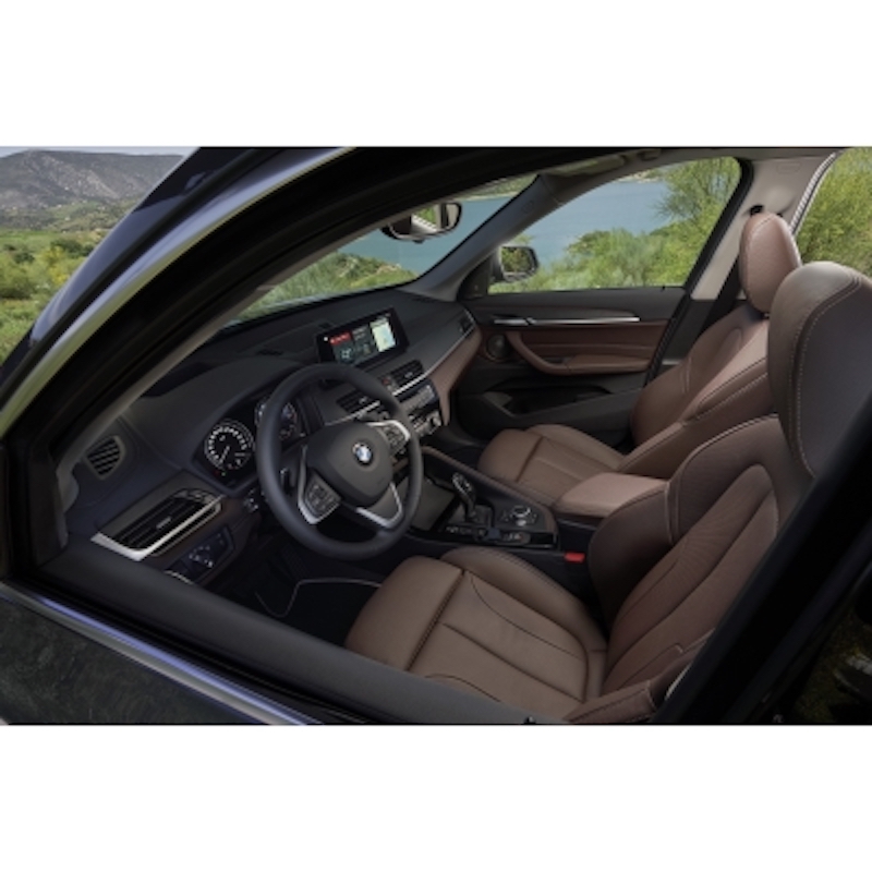 Nuova BMW X1:la combinazione perfetta Nuova BMW X1:la combinazione perfetta