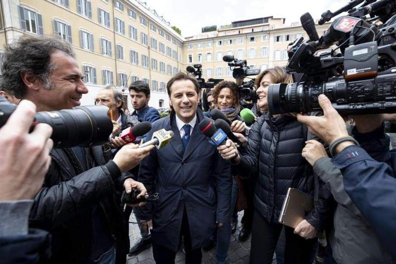 Armando Siri: “L’Ue accetterà la Flat Tax. Con noi vera chance di crescita” Armando Siri: “L’Ue accetterà la Flat Tax. Con noi vera chance di crescita”