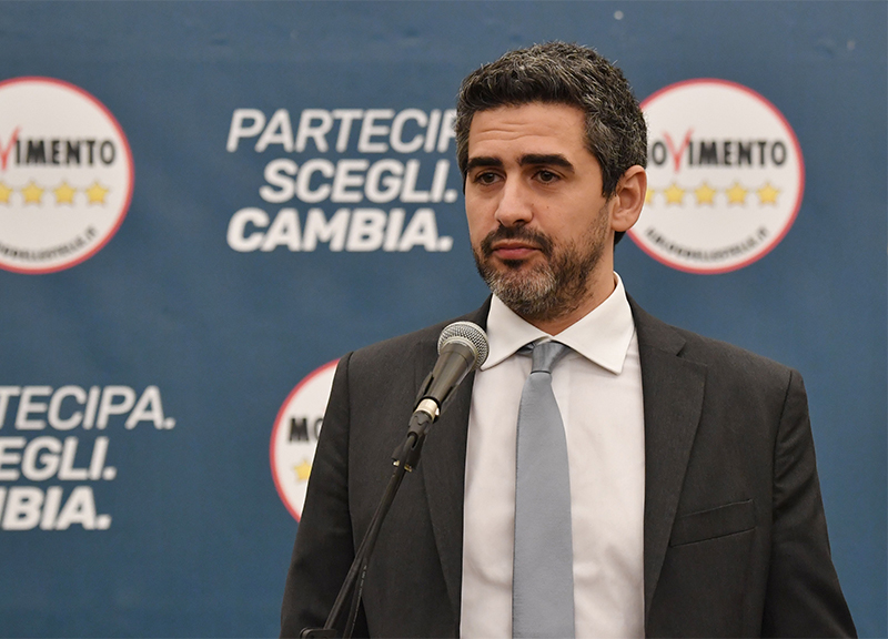 M5S: si dimettono due probiviri, via Fraccaro e Catalfo M5S: si dimettono due probiviri, via Fraccaro e Catalfo