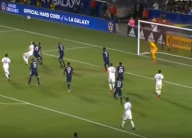 Ibrahimovic, gol in rovesciata capolavoro con i Los Angeles Galaxy