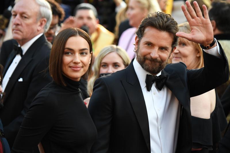 Bradley Cooper e Irina Shayk si sono lasciati? I rumors scuotono la rete. FOTO Bradley Cooper e Irina Shayk si sono lasciati? I rumors scuotono la rete. FOTO