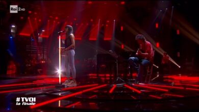 Ascolti tv, The Voice 2019 boom nella notte di Carmen Pierri. Gigi D’Alessio: “Lei ha tutto, è un mix tra Giorgia ed Elisa”