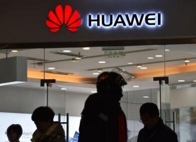 Huawei, le app della galassia Facebook non saranno più preinstallate