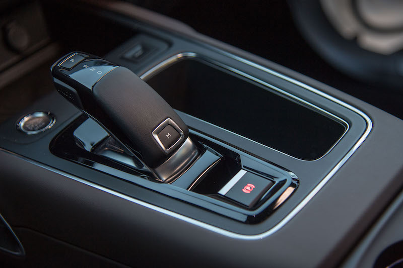 Citroen C5 Aircross disponibile con il motore benzina PureTech 180 S&S EAT8