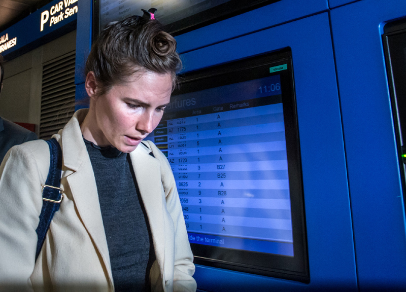 Amanda Knox torna in Italia dopo 8 anni a un convegno sulla giustizia. FOTO