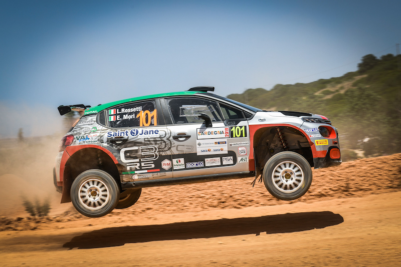 Rally di Sardegna la Citroën C3 R5 di Rossetti- Mori conclude al secondo posto Rally di Sardegna la Citroën C3 R5 di Rossetti- Mori conclude al secondo posto