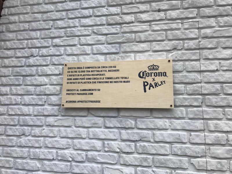 CORONA, grande successo per l’iniziativa Pay With Plastic a Milano. I numeri CORONA, grande successo per l’iniziativa Pay With Plastic a Milano. I numeri