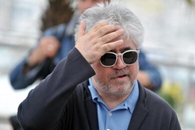 Venezia, Almodovar vince il Leone alla carriera
