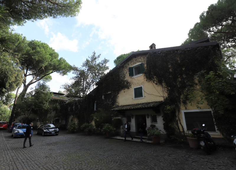 Morto Zeffirelli, la sua Roma piange il grande regista: legame indistruttibile Morto Zeffirelli, la sua Roma piange il grande regista: legame indistruttibile