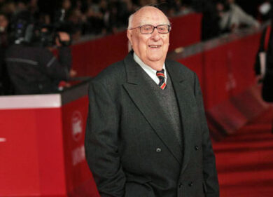 Camilleri ricoverato, insulti dopo il malore: “Migranti a vegliarlo”