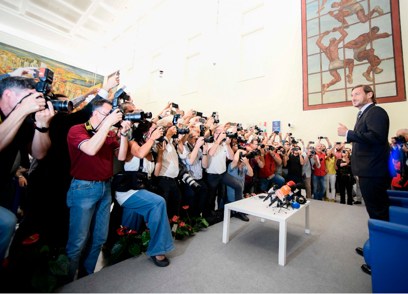 Totti lascia la Roma, pronto a rientrare: via Pallotta, arriva Malagò. Inside