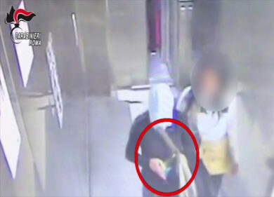 Rapina anziana invalida in carrozzella, “Madame furto” di nuovo in manette
