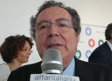 Gros-Pietro, Intesa Sanpaolo:”Il grattacielo dialoga con la città”