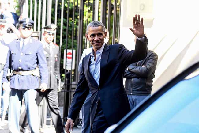 Gli Obama ospiti a casa Clooney, Laglio blindata si prepara alle presenze vip Gli Obama ospiti a casa Clooney, Laglio blindata si prepara alle presenze vip