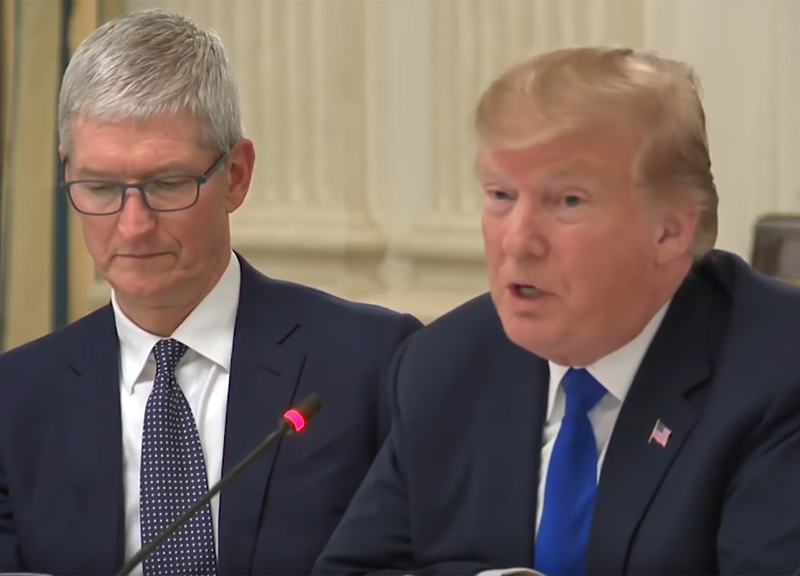 Galleria foto 'Usa-Cina verso nuove trattative. Ma Apple si prepara al peggio sui dazi' - foto 1