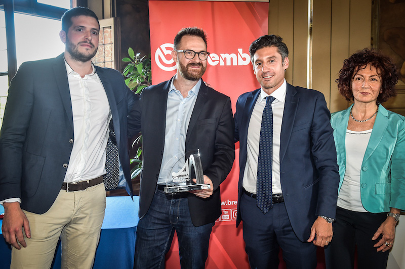 Nuova PEUGEOT 208 ha vinto il premio internazionale “Car Design Award 2019” Nuova PEUGEOT 208 ha vinto il premio internazionale “Car Design Award 2019”