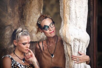 Le Donatella, Silvia e Giulia Provvedi tornano con il nuovo singolo musicale