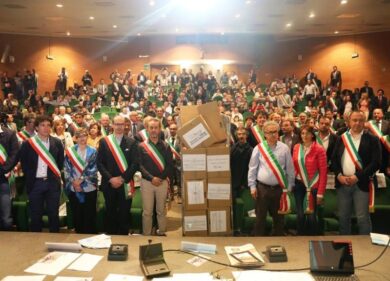 Cgia: spreco di spesa di 7,5 miliardi di euro all’anno nei grandi Comuni.