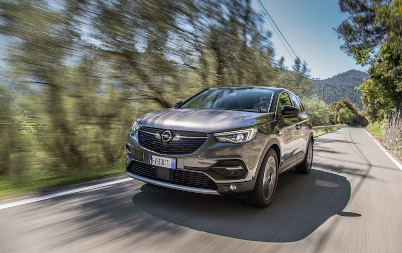Opel GRANDLAND X: l’avventuriero! Opel GRANDLAND X: l’avventuriero!