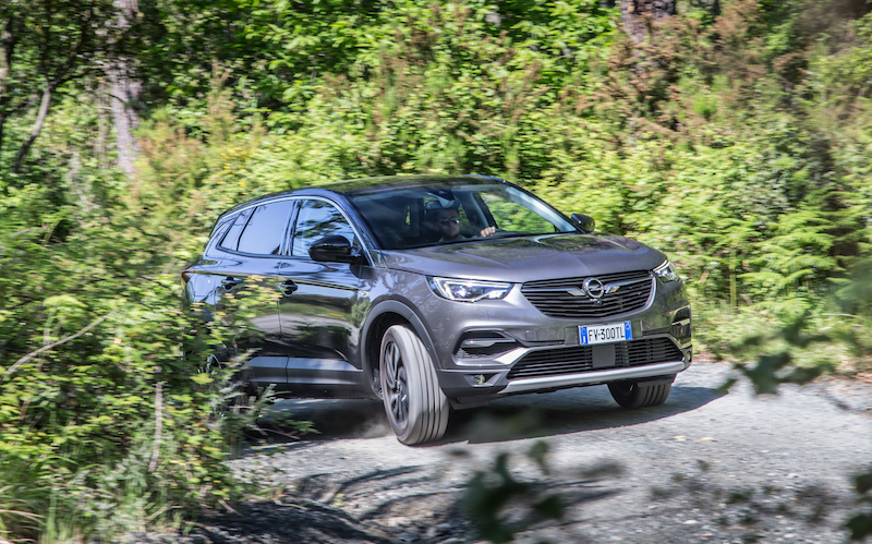 Opel GRANDLAND X: l’avventuriero! Opel GRANDLAND X: l’avventuriero!